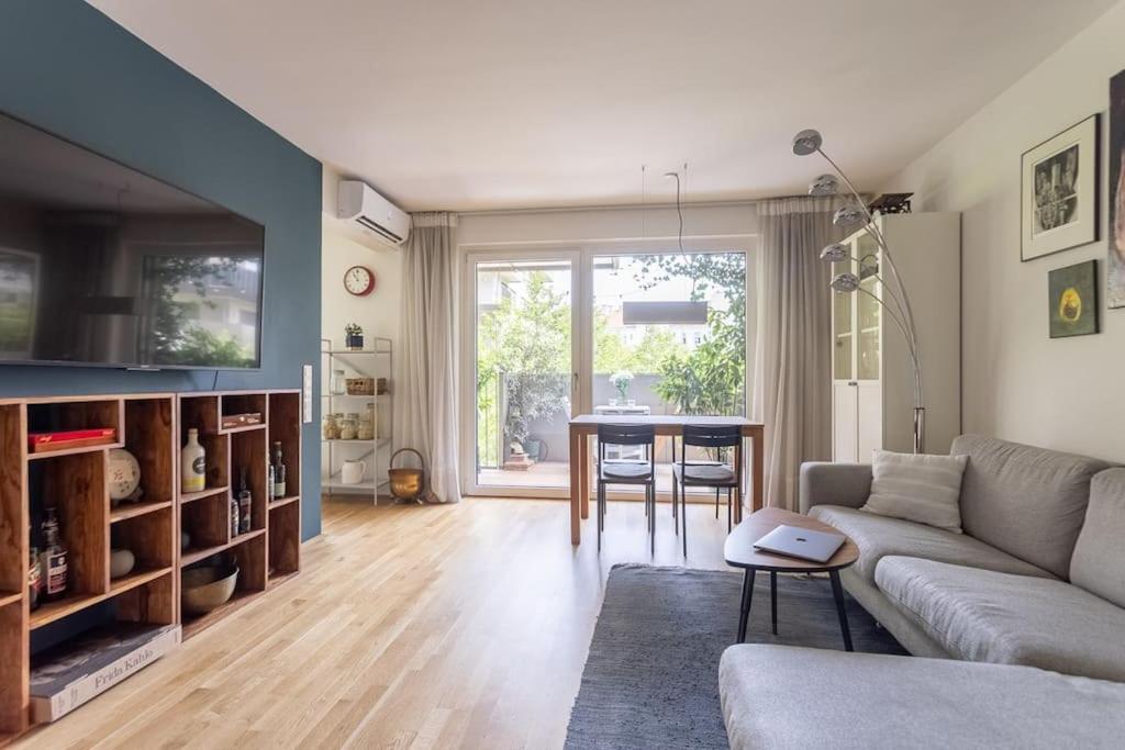 Dream - And Quiet With Ac And Free Parking Garage * Wien